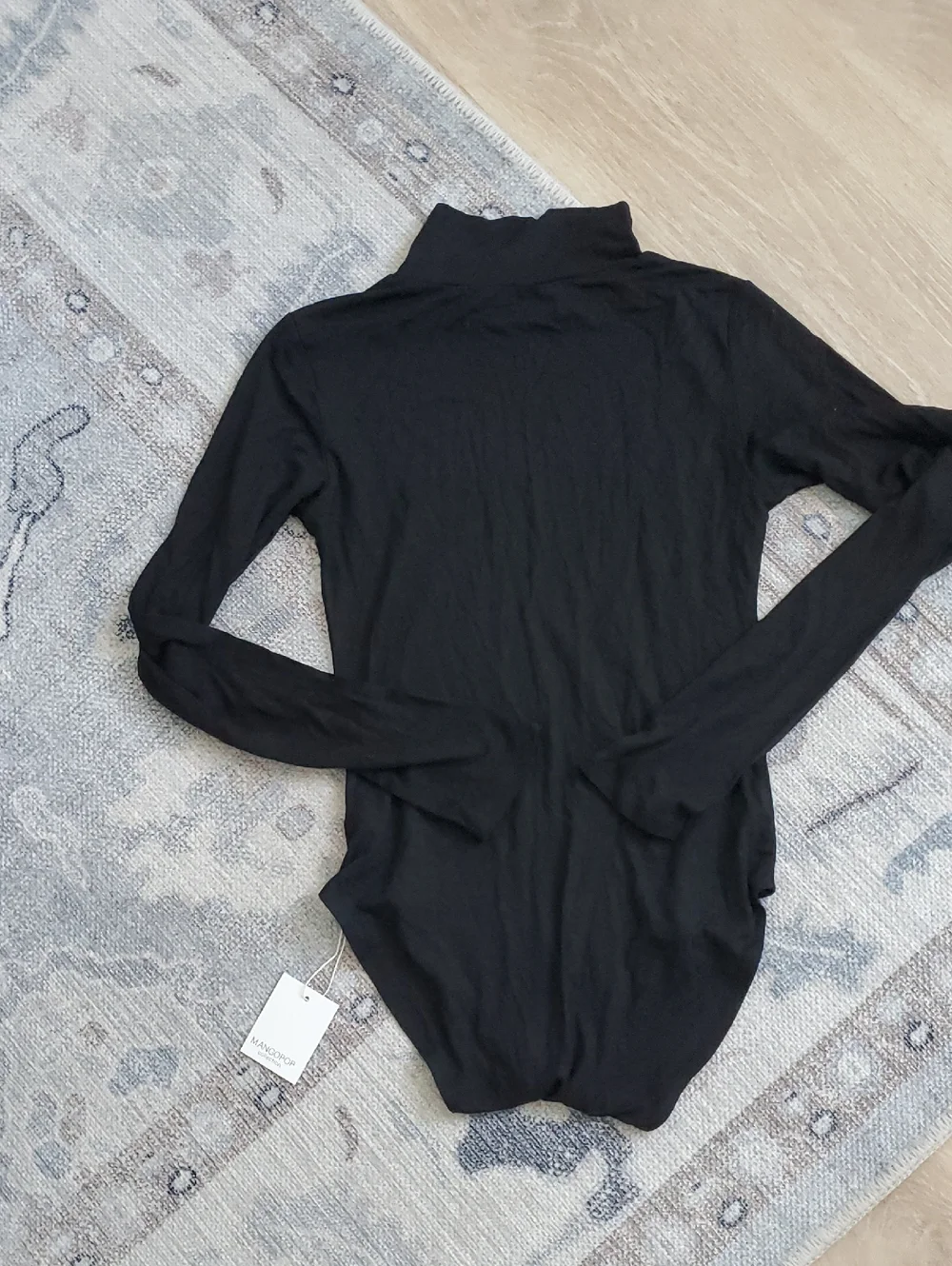 NWT MangoPop Black Longsleeve Bodysuit Mock Turtleneck SzS - Picture 10 of 10